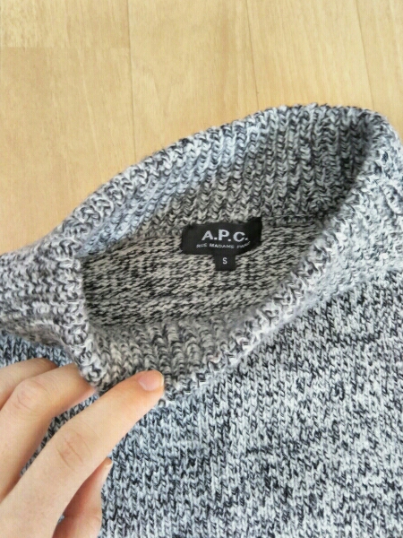 A.P.C（ニット⁄セーター A.P.Cニット(アーペーセー)グレーボトルネック 