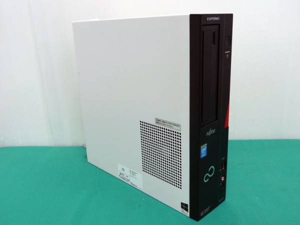 FujitsuのESPRIMO D583/HX 第4世帯CPU Corei5-4570-3.2GHz DtoDリカバリー