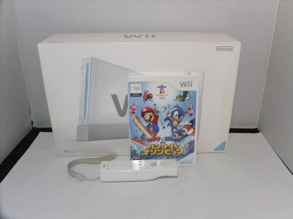 Ｎｉｎｔｅｎｄｏ Ｗｉｉ ホワイト リモコン ２個　ソフト付 中古品