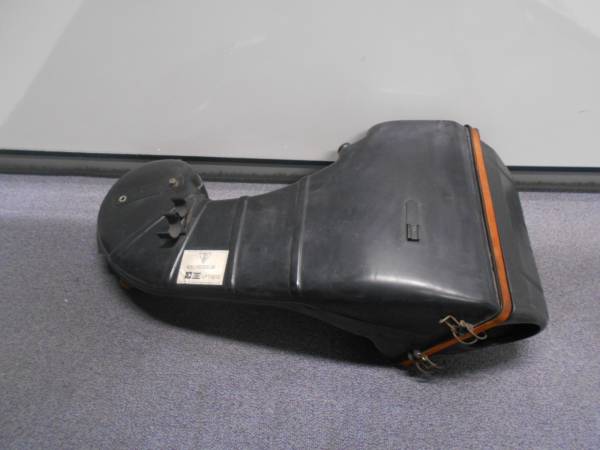 ポルシェ911turbo ポルシェ 930 純正 エアクリーナー 930ターボ 純正 