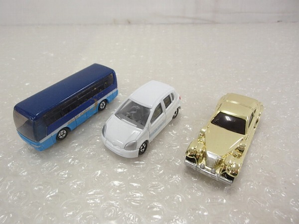 [梱0.1] 処分 トミカ ローソン営業車.日野レインボー バス.三菱ふそう 等