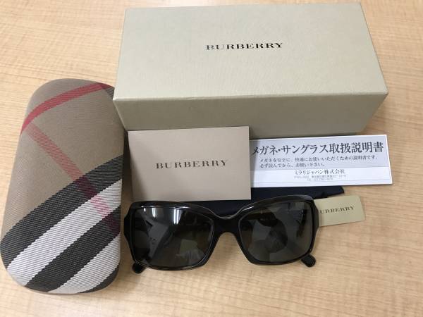 1円☆美品☆BURBERRYバーバリーチェック柄サングラス☆ケース☆美品