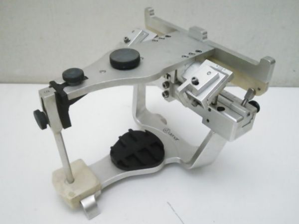 希少 Denar デナー咬合器 ケース無し 歯科技工