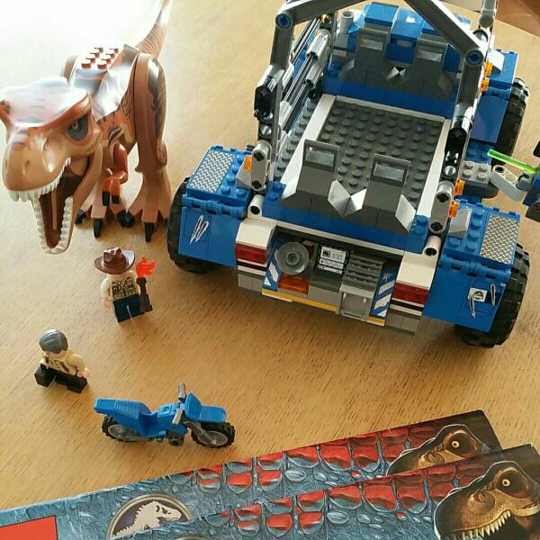 Lego ジュラシック ワールド 恐竜 レゴ Jurassic World バイク 車 その他 売買されたオークション情報 Yahooの商品情報をアーカイブ公開 オークファン Aucfan Com