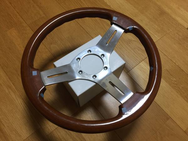 ナルディ ステアリング33パイ補修品 おまけ l700 ボス等ジャンク