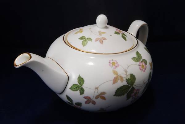 ウエッジウッドセット!!】WEDGWOOD ワイルドストロベリー ティーポット