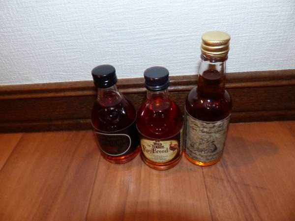 希少　ベリーオールドセントニック　１２年　ミニボトル　ワイルドターキー　３本セット