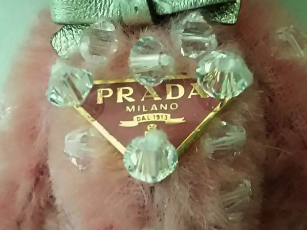 キーホルダー プラダ PRADA バッグチャーム 美品 カニ ピンクレザー