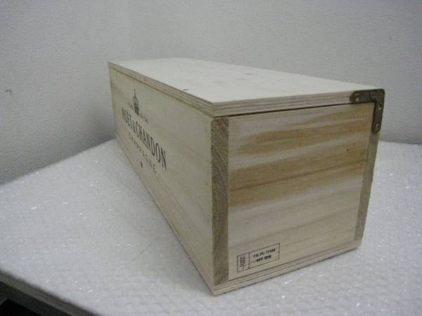 未開封】【モエ・シャンドン 3000ml 木箱入 MOET CHANDON】 飲料