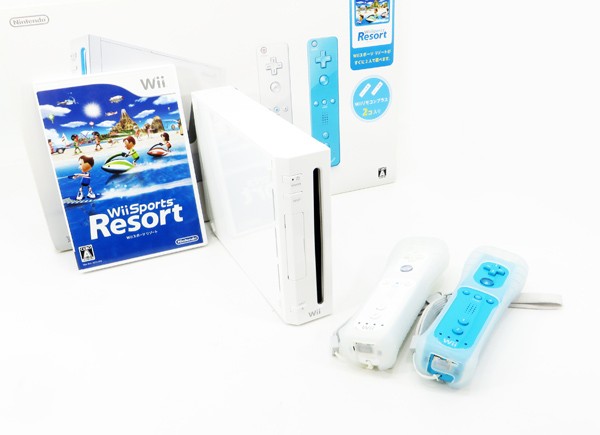 ◇【任天堂 ニンテンドー】Wii本体 Wiiスポーツリゾート同梱版 【公式