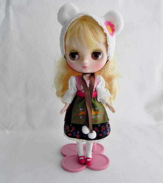 1年保証 ミディブライス オスキーティビャーリュブリュー ぬいぐるみ 人形 Zir Clinic