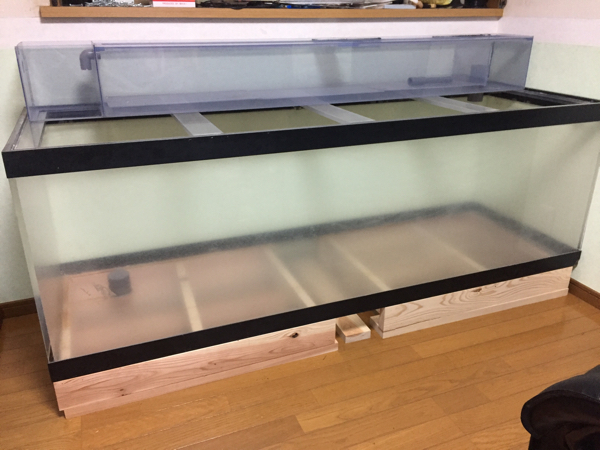 180×60×60アクリル水槽！引き取り限定 180cm～ 住まい、インテリア