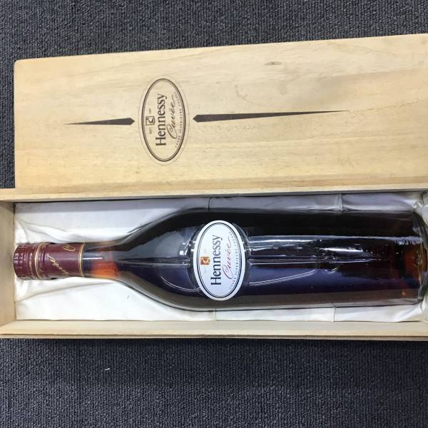 Hennessy Cuvee Superieure 木箱入り 未開栓 Hennessy Cuvee Superieure ヘネシー 木箱 ◎1スタ！未開栓