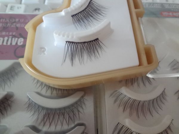 D.U.Pアイラッシュ廃盤フィクサーEXハローキティー5ml透明タイプTAKAKOセンシャルノーブルつけまアイラッシュバリューパック　デコラティブ_2