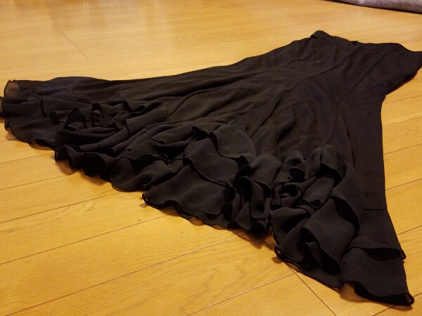 商品未使用　スカーレットシーガーズ　ダンススカート　ラテン　Ｍ