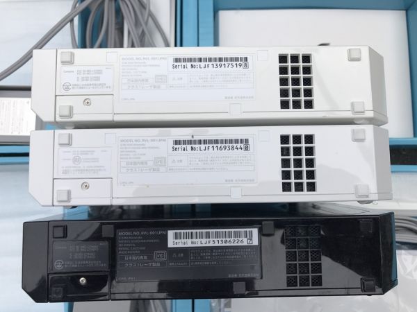 PS2 SCPH-30000 4台 SCPH-50000 1台 PS3 CECHH00 1台 Wii RVL-001 白2台 黒1台 本体まとめてセット