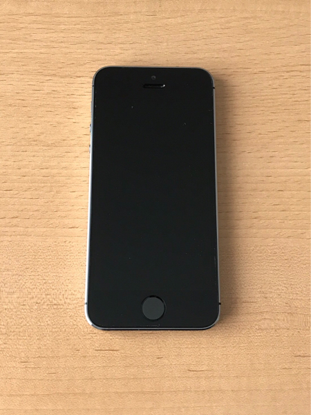 iPhone5s 32GB docomo グレー ジャンク_2