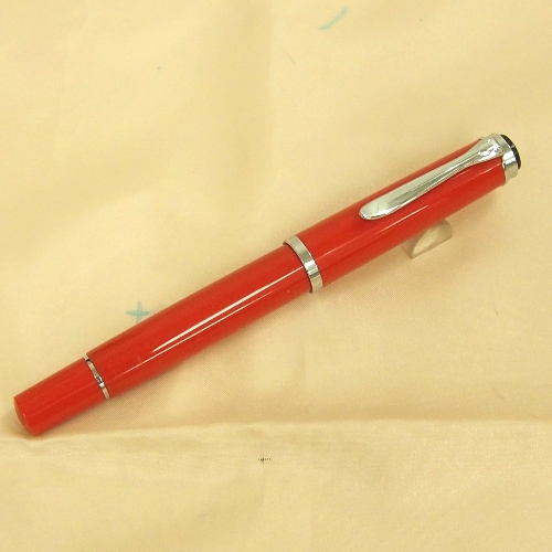 ▼0.01　ペリカン　【M205　レッド　クラシック】万年筆