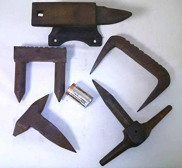 金属加工 / 工具 / アンビル / 駒の爪 / ５点 / 特殊工具