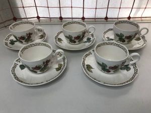 ナルミ 5客のYahoo!オークション(旧ヤフオク!)の相場・価格を見る