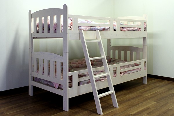 安さを求めた二段ベット、安心の品質