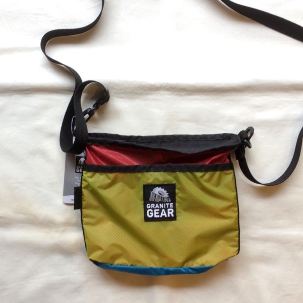 Granite Gear グラナイトギア サコッシュ Hiker Satchel ハイカーサチェル クレイジーカラー ポーチ ショルダーバッグ 売買されたオークション情報 Yahooの商品情報をアーカイブ公開 オークファン Aucfan Com