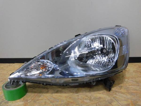 フィット シャトル/ハイブリッド/GP2/前期/純正左ヘッドライトユニット/STANLEY P6865/33150-TF7-J01