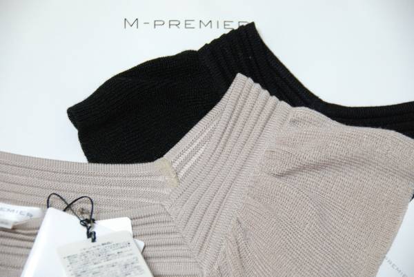 ★M-PREMIER Mプルミエ★2枚 フレンチスリーブ★ライトベージュ＆ブラック