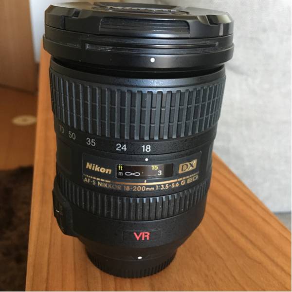 VR AF-S DX 18-200mm Nikon f⁄3.5-5.6G ED Nikkor IF-ED
