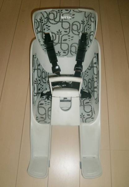 ビッケ２　bikke2専用フロントチャイルドシート　yggdrashillクッション付き 中古