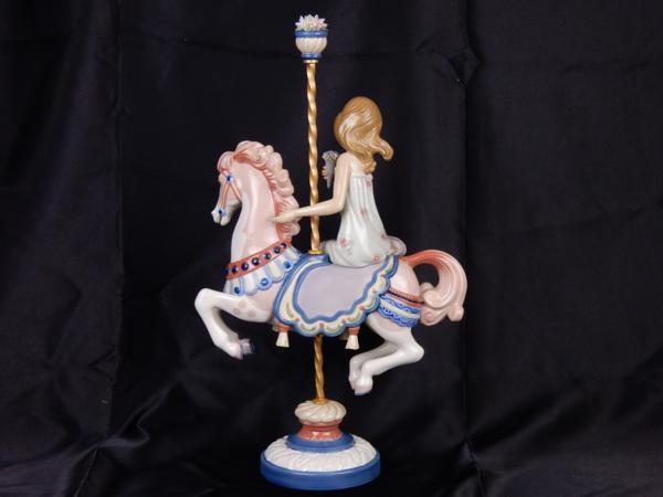 リヤドロ(LLADRO) ♯1469 メリーゴーランドに乗る少女 Carousel Horse