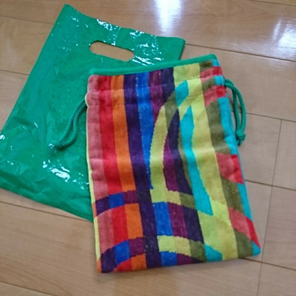 再 高級タオルサロン カラカラ タオル巾着 ポーチ 品 巾着 売買されたオークション情報 Yahooの商品情報をアーカイブ公開 オークファン Aucfan Com