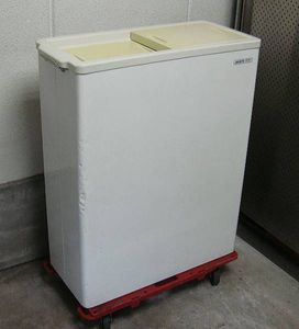 SANYO 冷凍ストッカー(SCR-R651N) SANYO 冷凍ストッカー(SCR-R651N