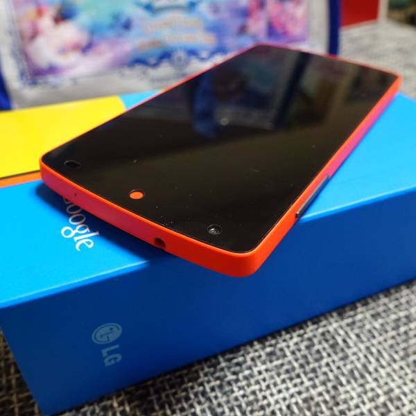 《超美品》Nexus5 レッド 32GB LG-D821 ワイモバイル EM01L SIMフリー_3