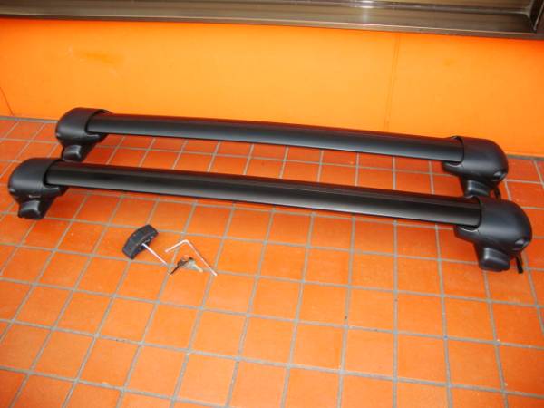 R61ミニペースマン用INNO(イノー)ルーフキャリア美品_1