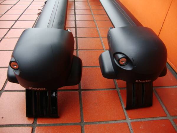 R61ミニペースマン用INNO(イノー)ルーフキャリア美品_2