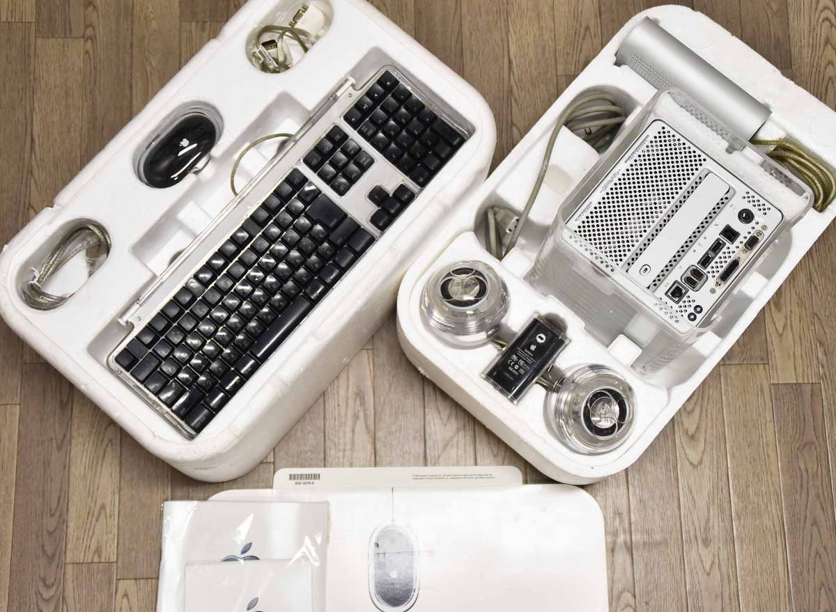 □□ Apple Power Mac G4 Cubeセット ケースに割れあり 作動しかし