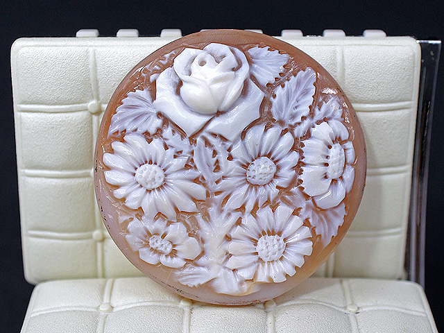 シェル　カメオ　ルース　9.77ｇ【石評価 : B】 ma2-025