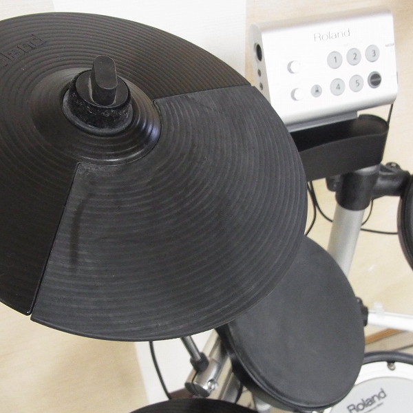 ☆【ジャンク】中古 Roland ローランド 電子ドラムHD-1 マット ☆【ジャンク】中古 Roland ローランド 電子ドラムHD-1 マット