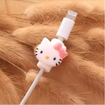 キティちゃん Iphone 充電器を保護する 断線防止 カバー 7 7plus 6 6s Se 5s 5 5c ジャンク 保護 キャラクター Lightning ケーブル Ipad か行 売買されたオークション情報 Yahooの商品情報をアーカイブ公開 オークファン Aucfan Com
