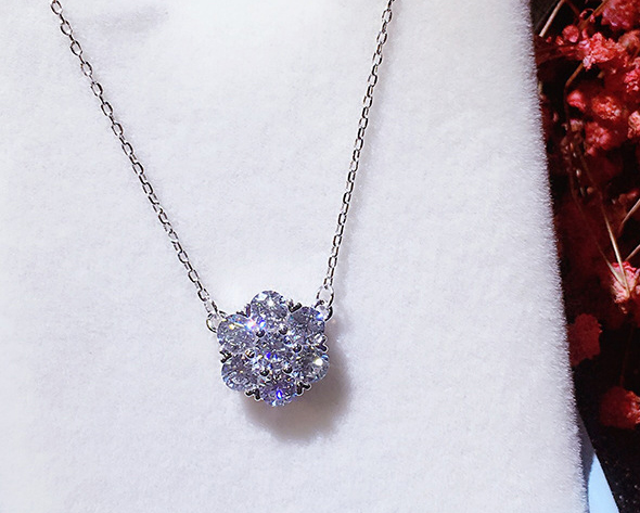 プレB付き! 約2.5ct 揺れる ハート ダイヤ ネック Wタイプ(pt 1