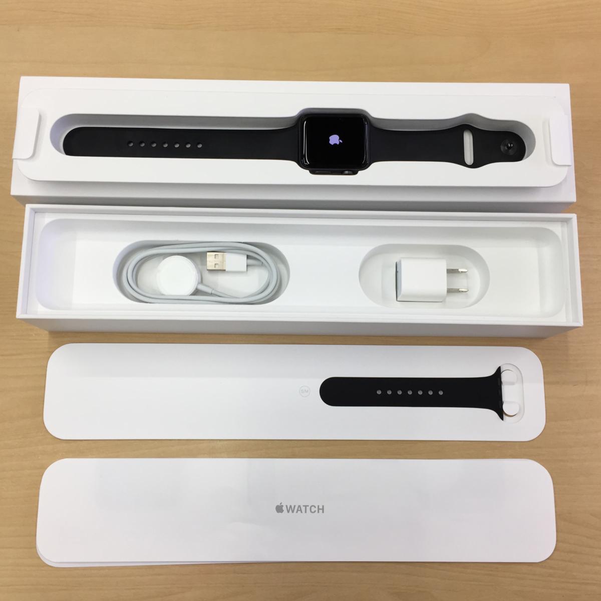 送料無料■中古 Apple Watch Series2 42mm スペースグレイアルミニウムケースとブラックスポーツバンド MP0G2J/A，NP0G2J/A アップル