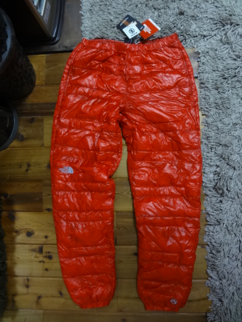 新品 ノースフェイス ダウンパンツ 赤 XL アコンカグア