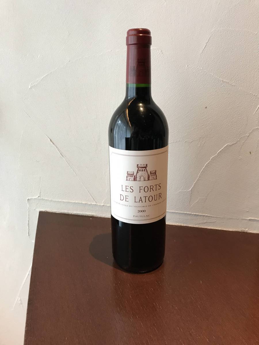 Le Forts De Latour レ・フォール・ド・ラトゥール 2000 【公式通販】