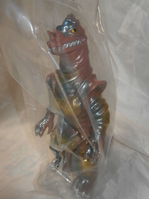 マーミット 怪獣天国 クレッセント ソフビ