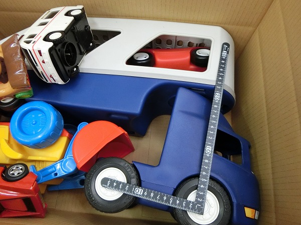 同梱不可 ジャンク品 ミニカー キャリアカー クレーン車 救急車 ミキサー車 アンパンマン 他 商用車 公用車 売買されたオークション情報 Yahooの商品情報をアーカイブ公開 オークファン Aucfan Com