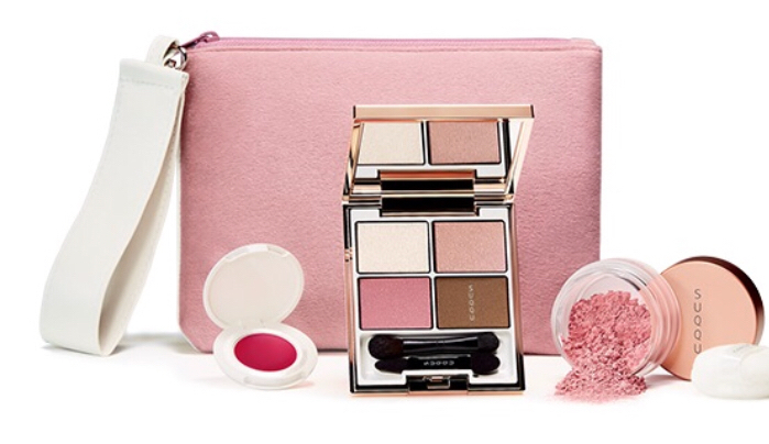 新品 SUQQU クリスマスメイクアップキット_1