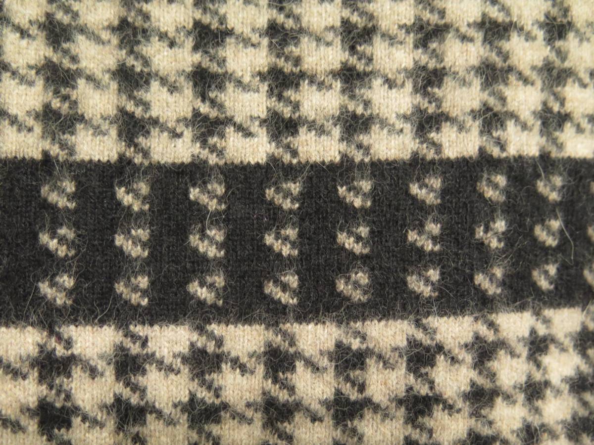 超美品　アレグレッツァ　上質ミンク、ラビット、ウール混紡ふわふわ中肉厚ニットコート　軽くて暖か ラビットファー調(furry doudou.&frasl;ファーリー ラビットファー調×ミンクファー調ふわとろブランケット140×200cm 新品 帽子付優しい雰囲気のカシミヤ混ウールフォックスファー付きポンチョ 肉厚毛皮ファー