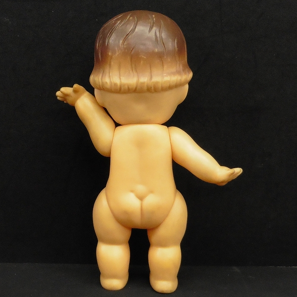 m I686b キューピー人形 髪の毛 まつ毛 赤羽根 背中ロゴ / 2体