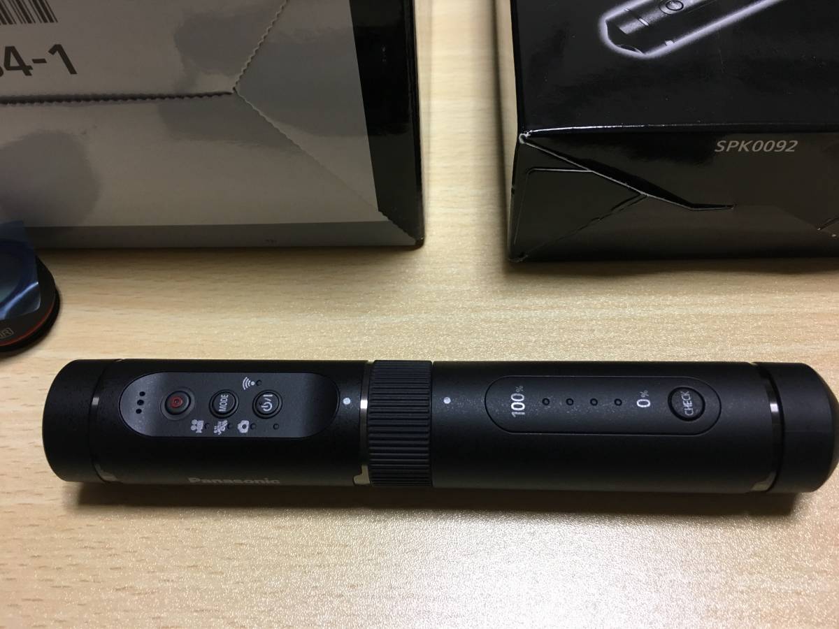 中古美品 Pnasonic HX-A1H-K ウェアラブルカメラ アクションカム 　HX-A1H専用拡張バッテリーお付けします。